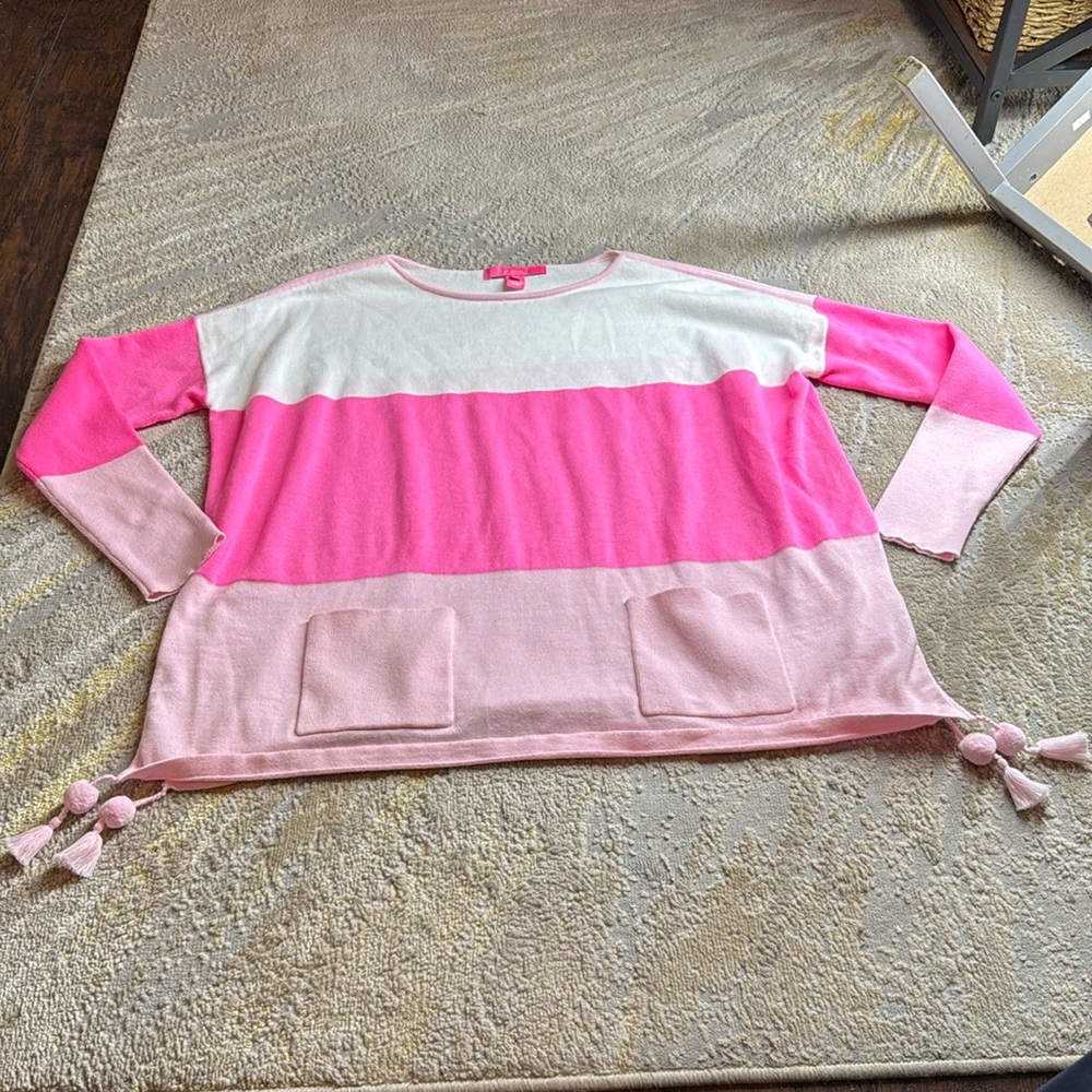 Lilly Pulitzer Westwood sweater size S with front pockets and Pom poms on side